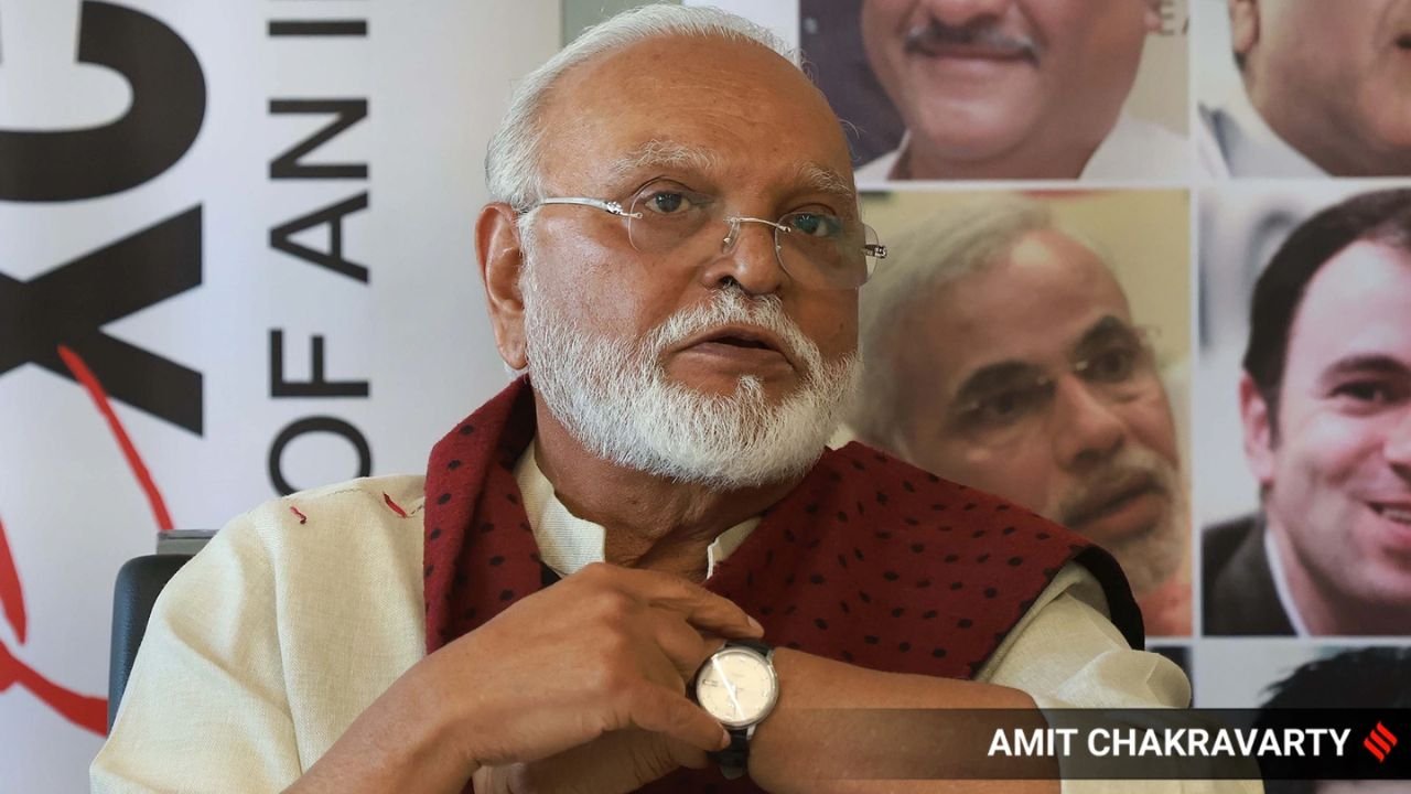 छगन भुजबल को “क्लीन चिट”: महाराष्ट्र में सत्ता, जांच और राजनीति का गहरा संदेश